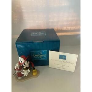 Walt Disney Classics Mickeys Fire Brigade Fireman To the Rescue Mickey Mouse NEW